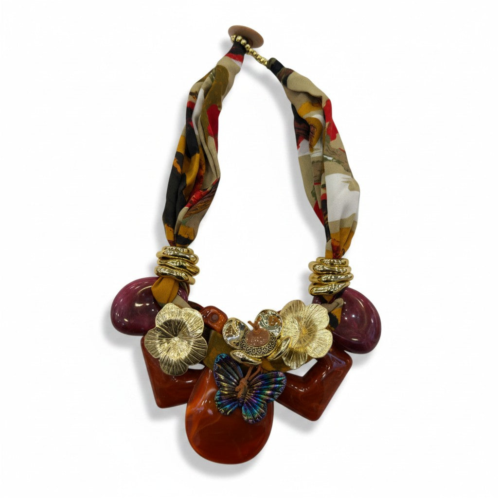 Collana Moda con Fascia in Tessuto e Maxi Ciondoli – Stile Boho Elegante Donna