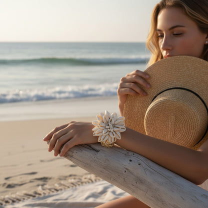 Bracciale Rigido con Conchiglie Naturali – Stile Boho Mare