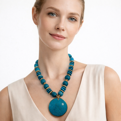 Collana Boho con Pendente Tondo – Stile Estivo Multicolor