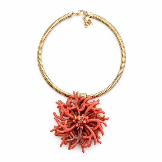 Collana Statement con Maxi Ciondolo Corallo Rosa e Girocollo Dorato – Collana Elegante Donna