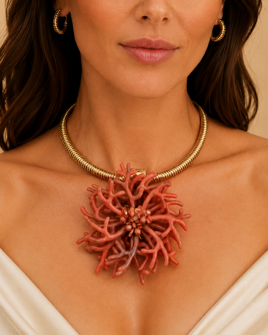 Collana Statement con Maxi Ciondolo Corallo Rosa e Girocollo Dorato – Collana Elegante Donna