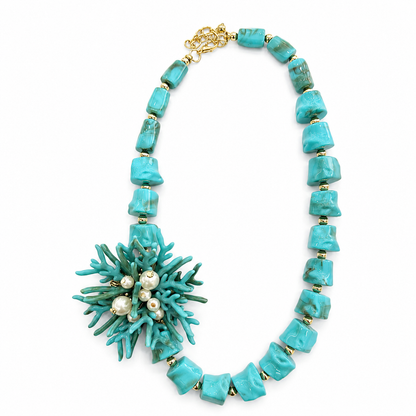 Collana con Corallo Azzurro e Perle Decorative – Collana Statement Mare Elegante Donna