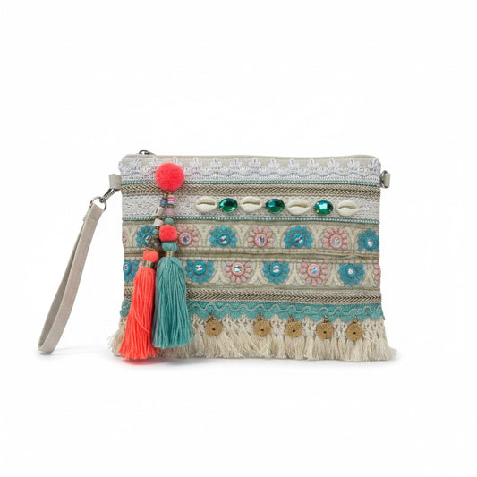 Pochette Boho Ricamata con Nappine Colorate – Dettagli Vivaci e Chic