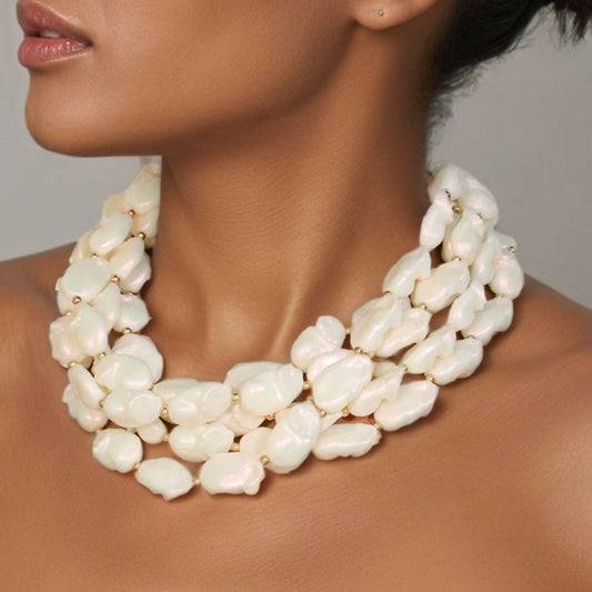 Collana "Gocce di Luna" – Perle Irregolari Multistrato