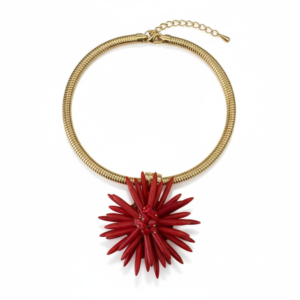 Collana Girocollo Dorata con Maxi Fiore Rosso – Statement Necklace da Donna