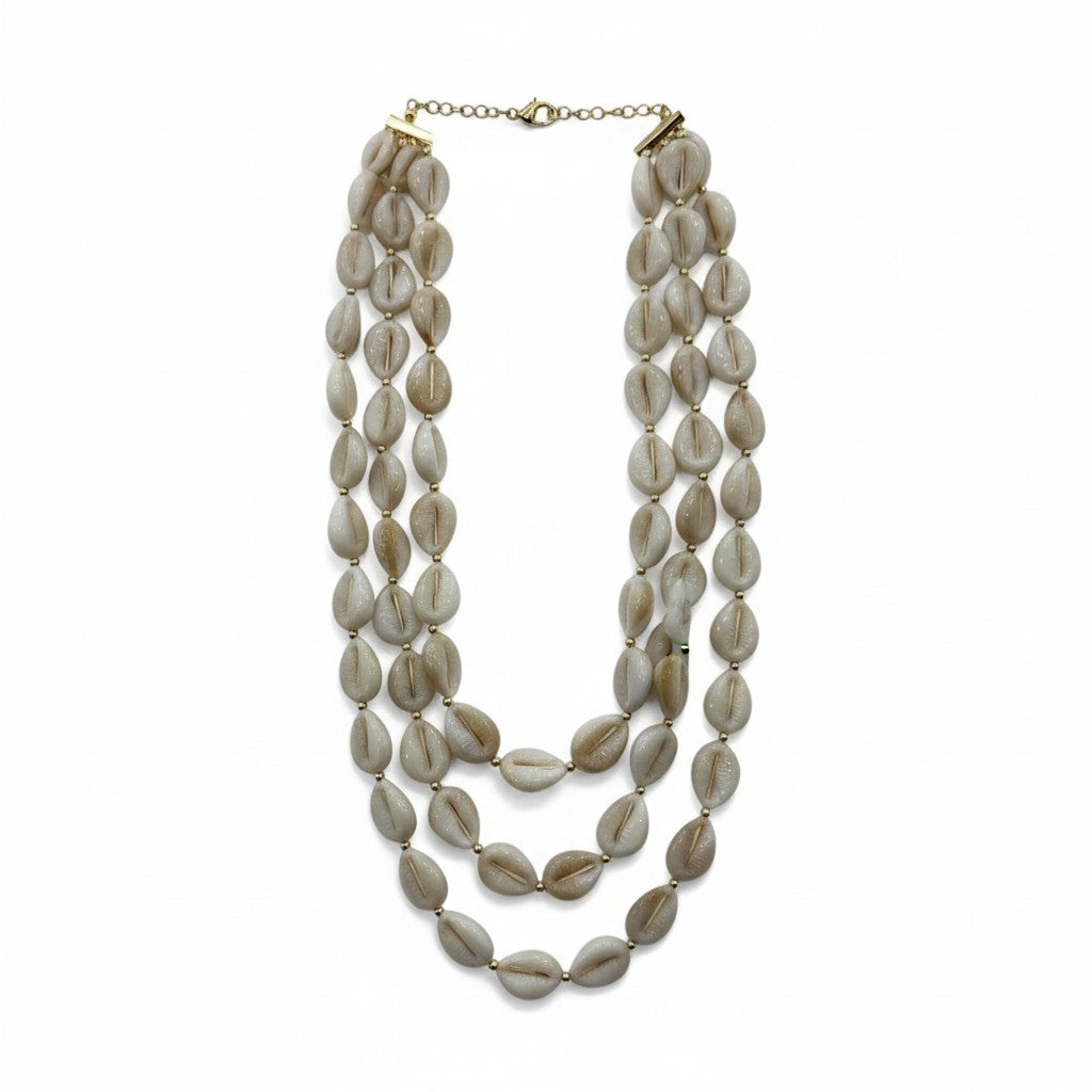 Collana Multistrato con Conchiglie – Stile Boho Chic Estivo