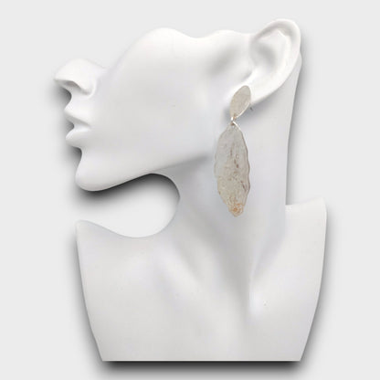 Orecchini Foglia Martellata – Oro & Argento