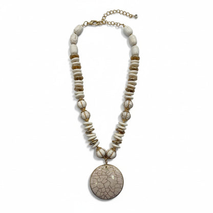 Collana Boho con Pendente Tondo – Stile Estivo Multicolor